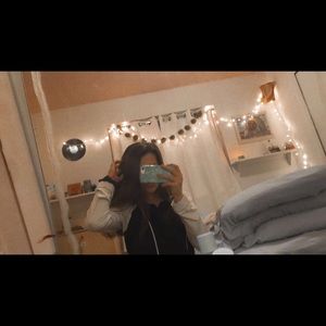 Meet your Posher, Emmie